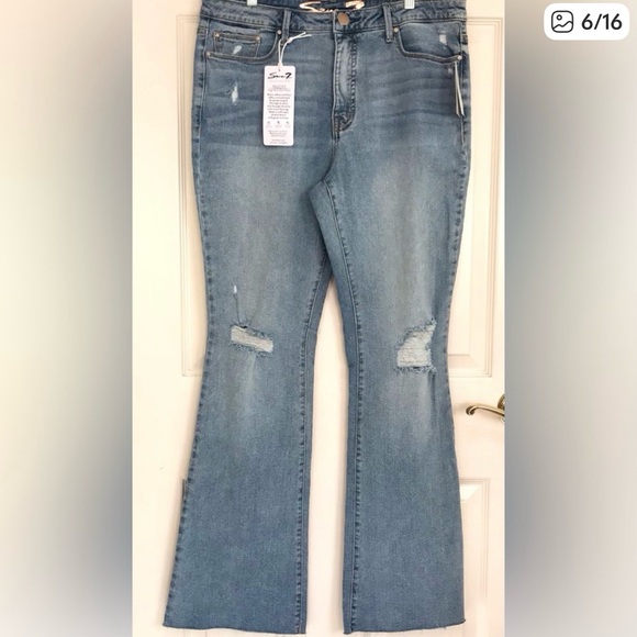🔥Felicity Seven7 Denim Jeans🔥 - Picture 1 of 11